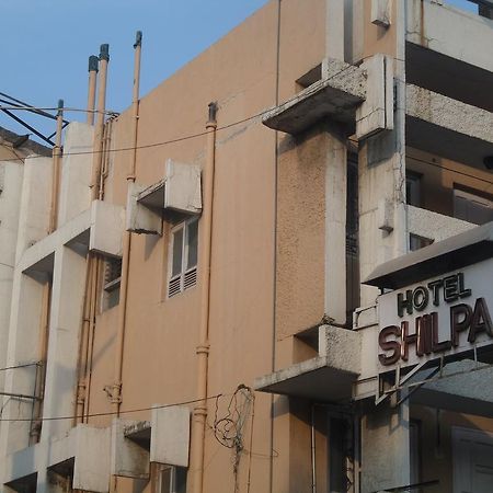 Hotel Shilpa Nashik Exteriör bild